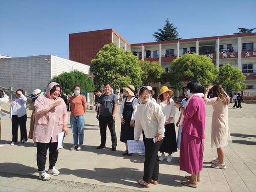 永遠(yuǎn)跟黨走 唱響中國夢(mèng)——侯寨二中喜迎建黨100周年合唱比賽暨文藝匯演特寫